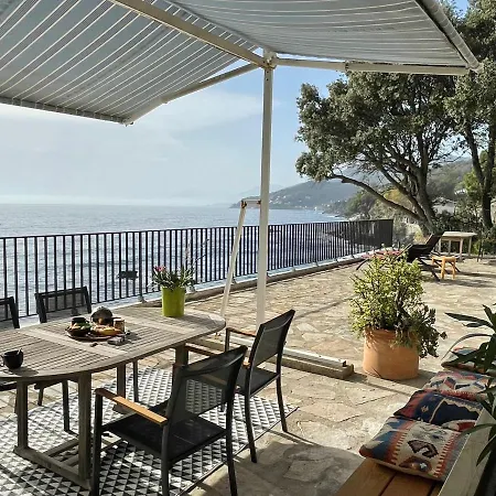 Grande Terrasse Sur La