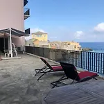 Grande Terrasse Sur La 布伦德