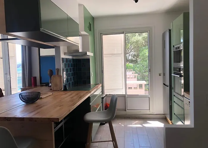 Grande Terrasse Sur La Apartment