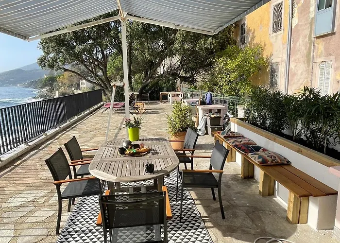 Grande Terrasse Sur La Apartment *